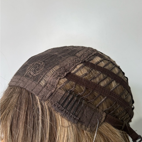 Long Blonde Ombre Wig with Bangs – Wavy Layered Heat Safe Synthetic Hair - Picture 9 of 9